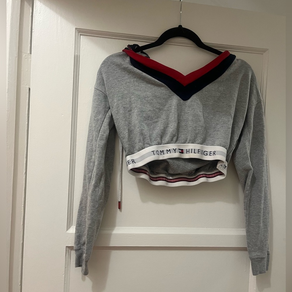 Tommy Hilfiger Crop Top